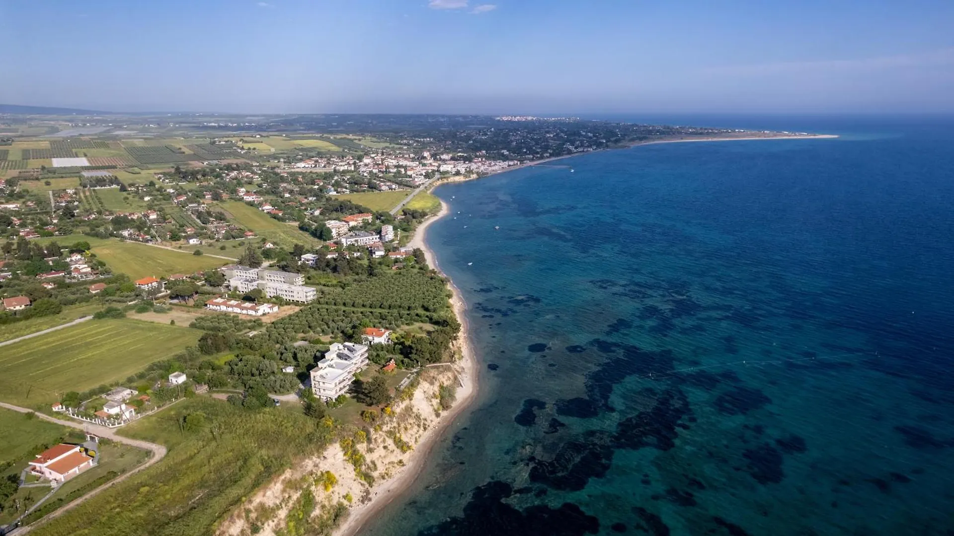 Sunshine House Offering Spectacular Views To Olymp A Apartment Nea Iraklia
