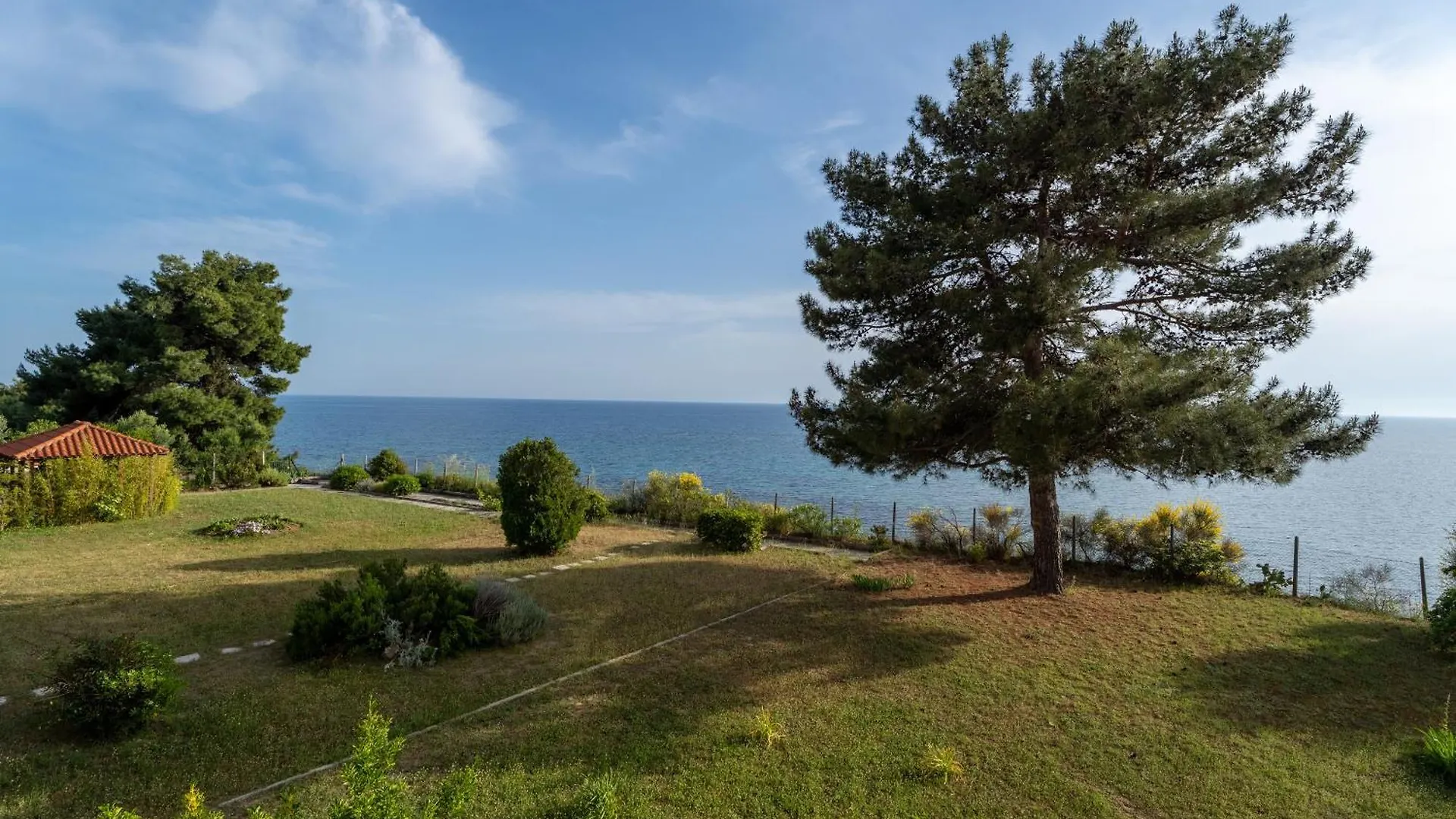 Sunshine House Offering Spectacular Views To Olymp A Apartment Nea Iraklia Greece