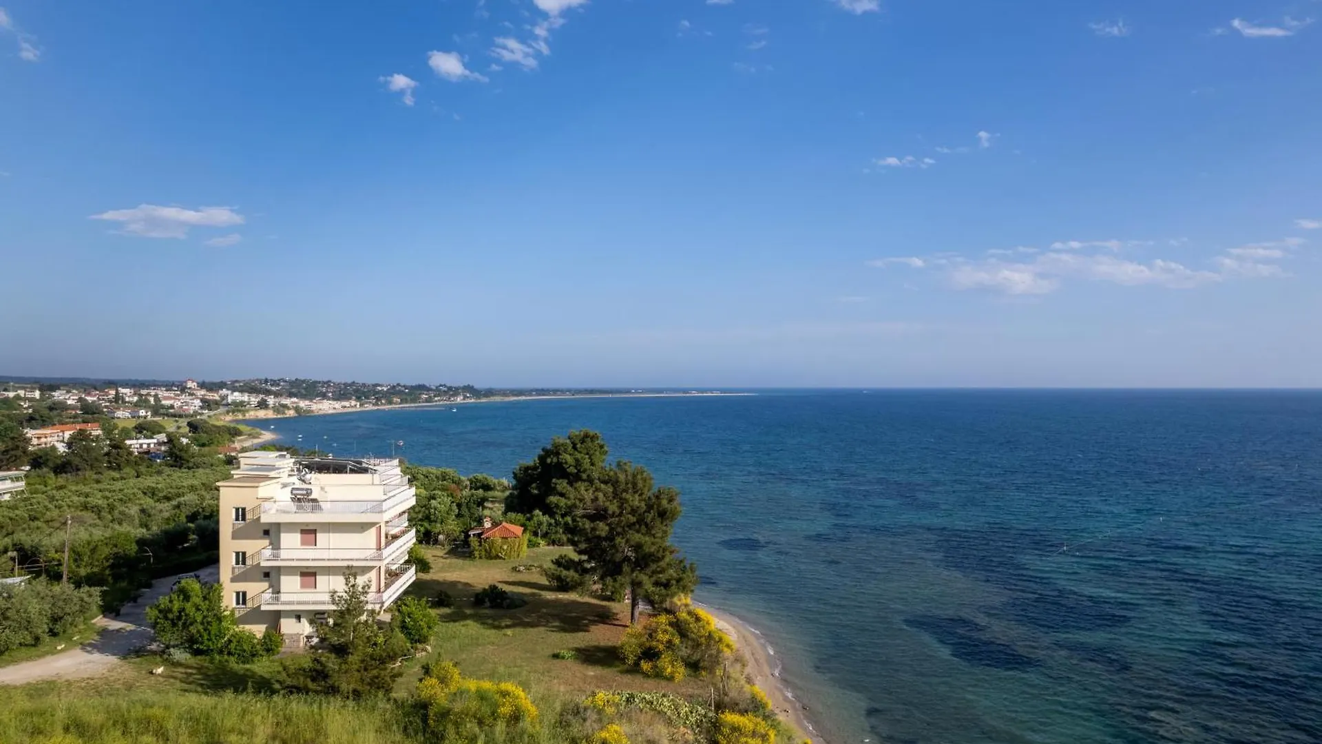 Sunshine House Offering Spectacular Views To Olymp A Apartment Nea Iraklia 0*,