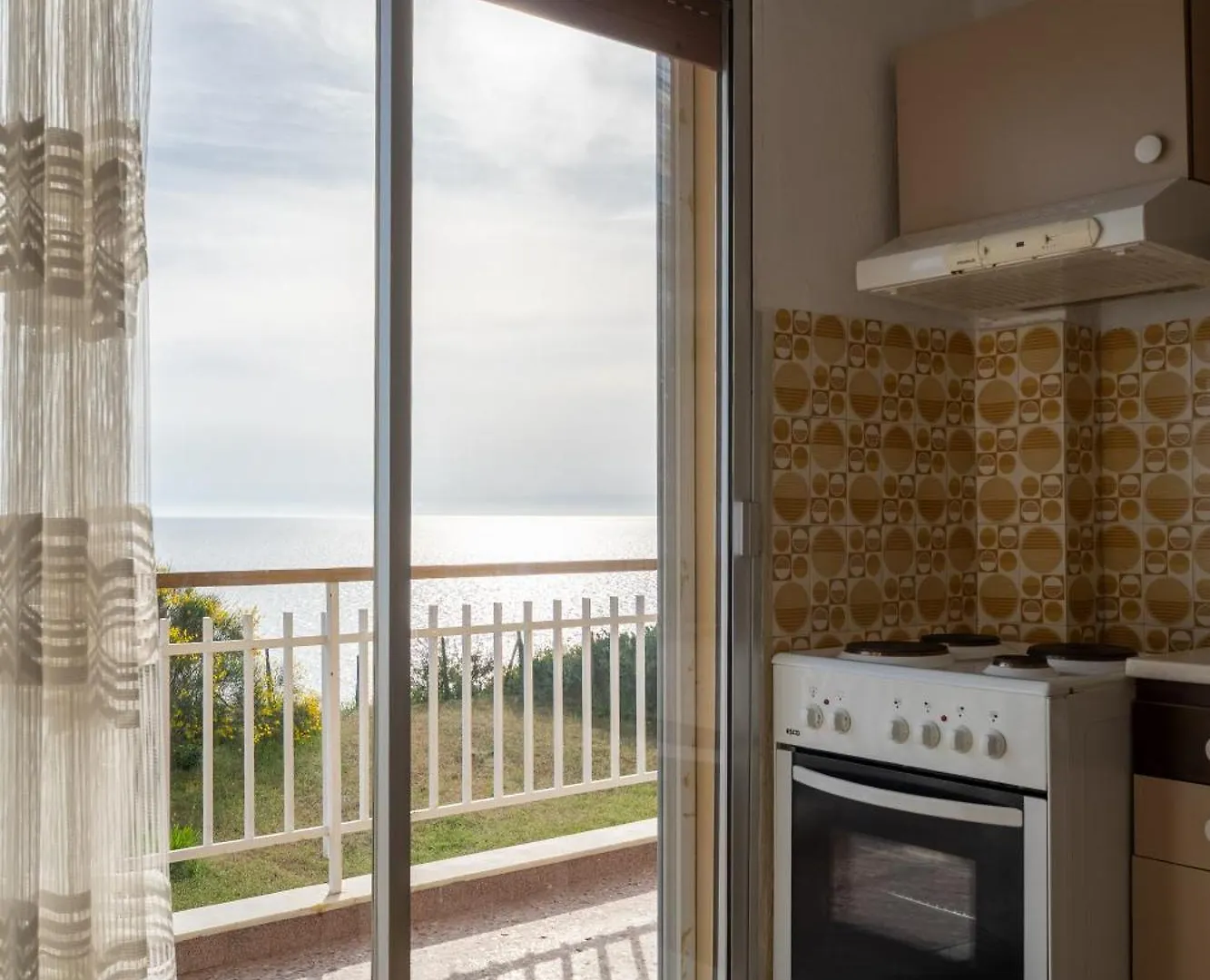 Sunshine House Offering Spectacular Views To Olymp A Apartment Nea Iraklia